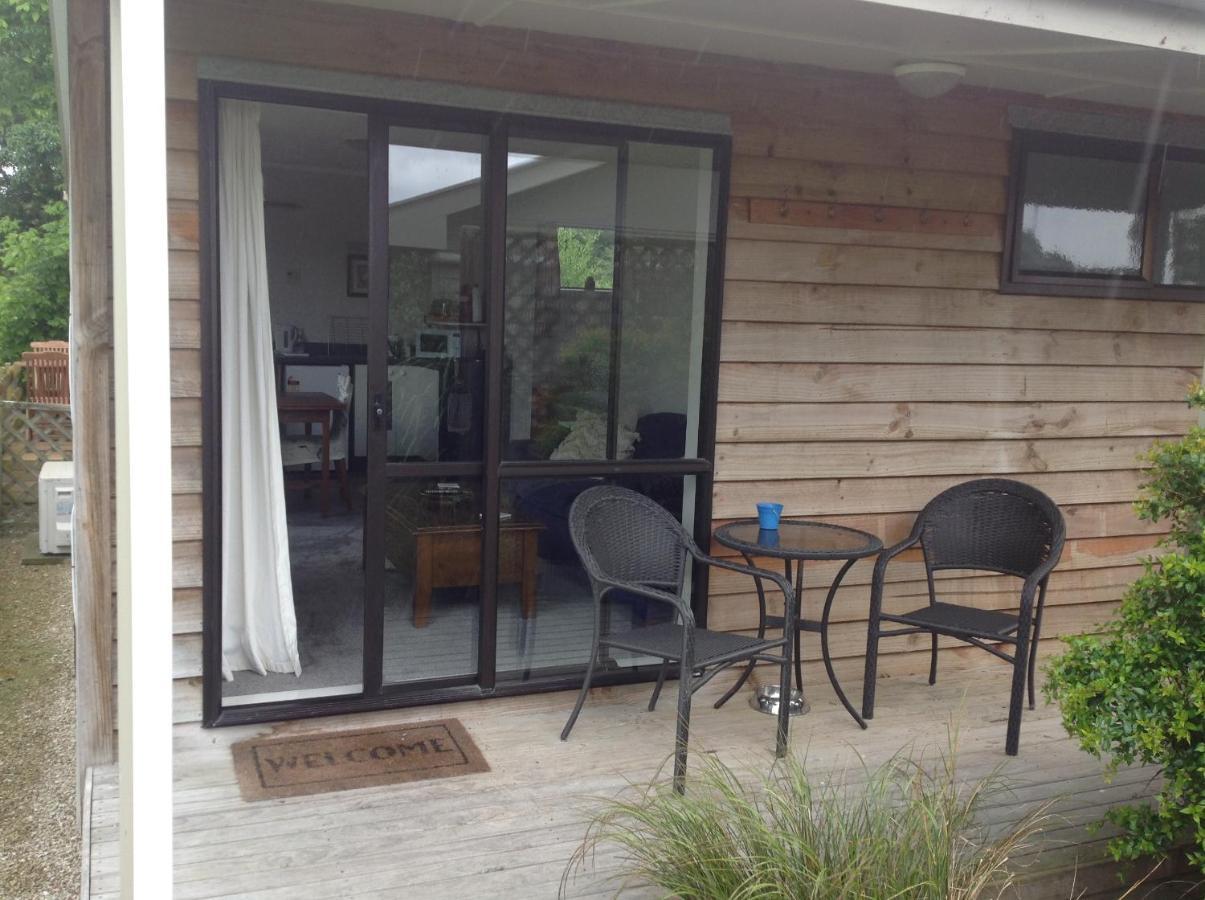 Aratahi Cottages Carterton Экстерьер фото