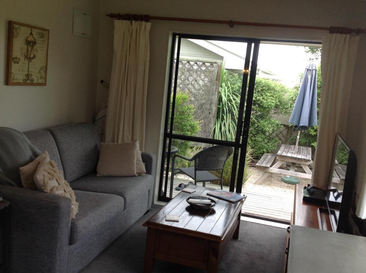 Aratahi Cottages Carterton Экстерьер фото